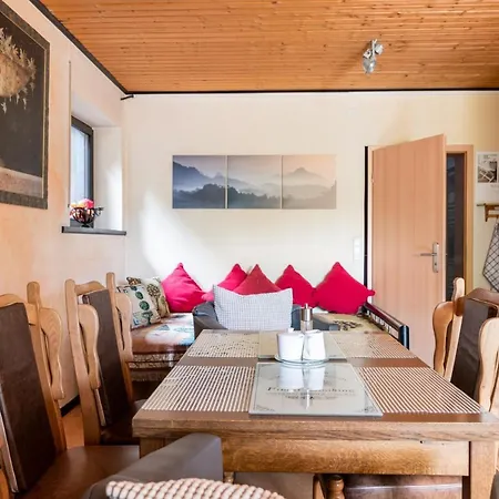 Ferienwohnung A La Collina Apartment *